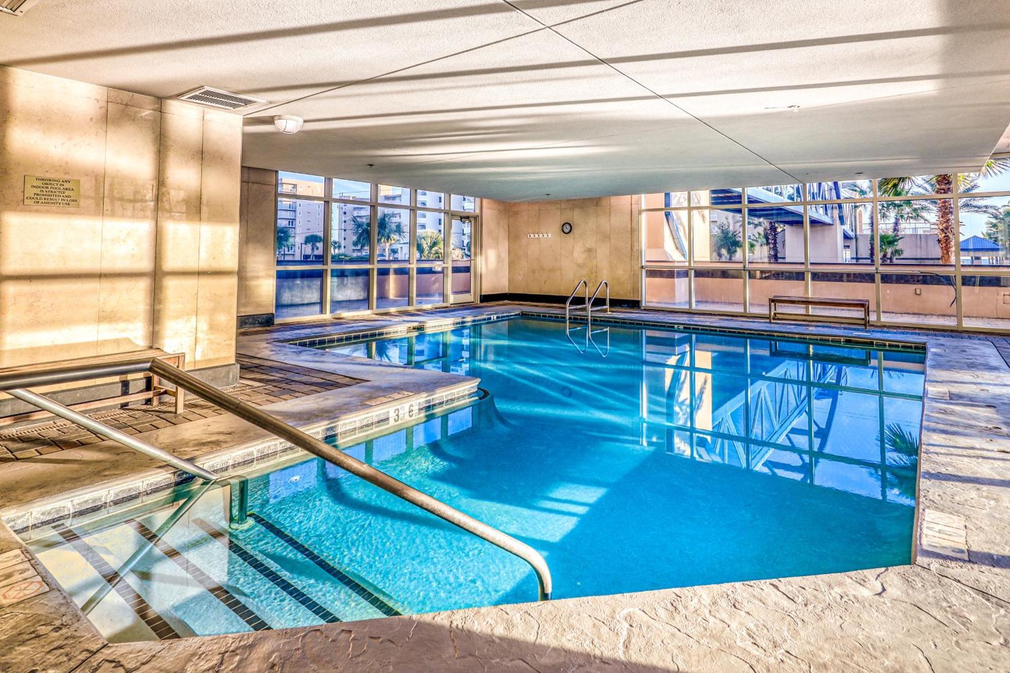 Crystal Towers Apartment Галф Шорс Екстериор снимка